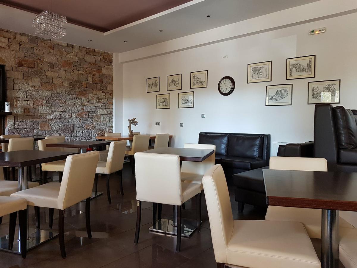 Aposperides Hotel Livadi  Экстерьер фото